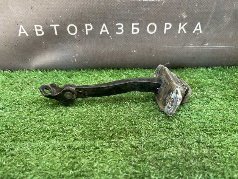 Ограничитель двери Kia Ceed 1 2010 ED