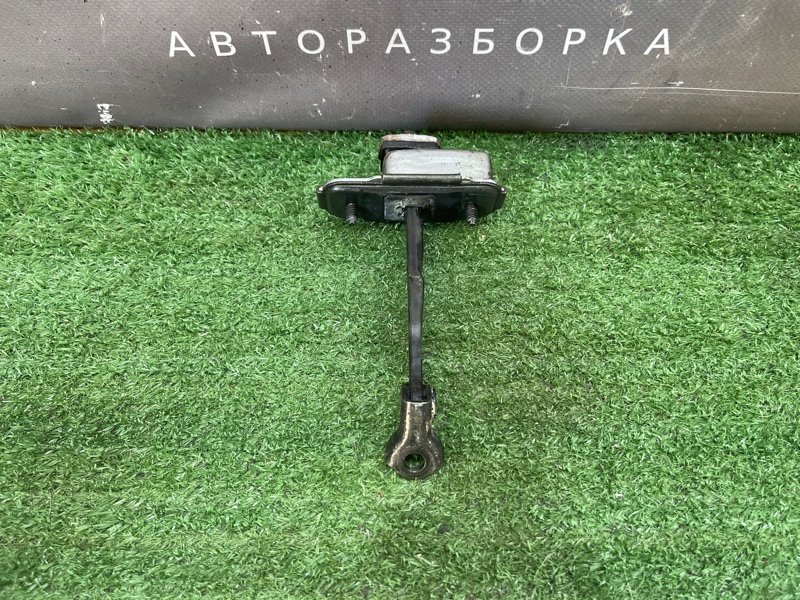 Ограничитель двери Kia Ceed 1 2010 ED