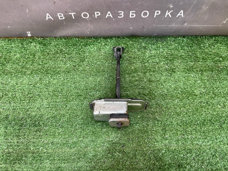 Ограничитель двери Kia Ceed 1 2010 ED