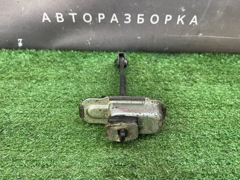 Ограничитель двери Kia Ceed 1 2010 ED