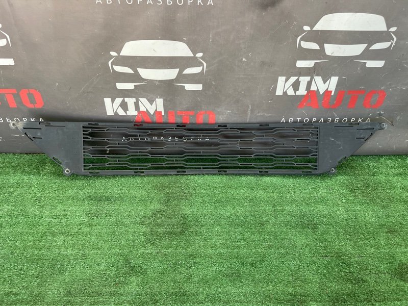 Решетка бампера нижняя Kia Ceed 1 2010 ED