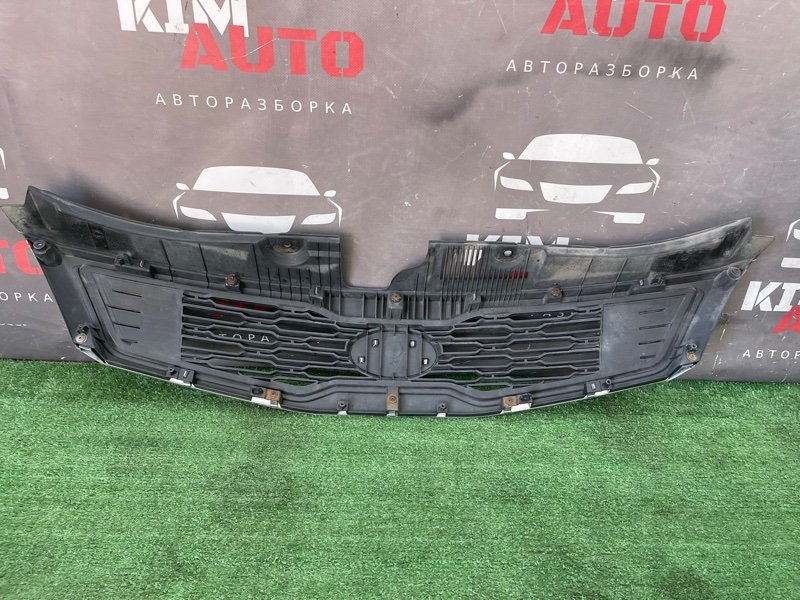 Решетка радиатора Kia Ceed 1 2010 ED