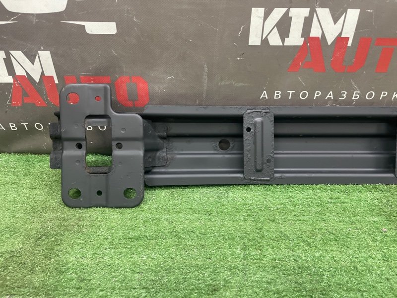 Усилитель бампера Kia Ceed 1 2010 ED