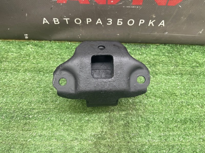 Подушка/опора двигателя Kia Ceed 1 2010 ED