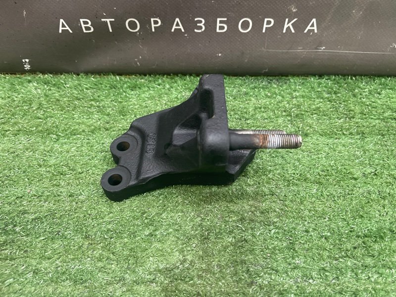 Кронштейн двигателя Kia Ceed 1 2010 ED