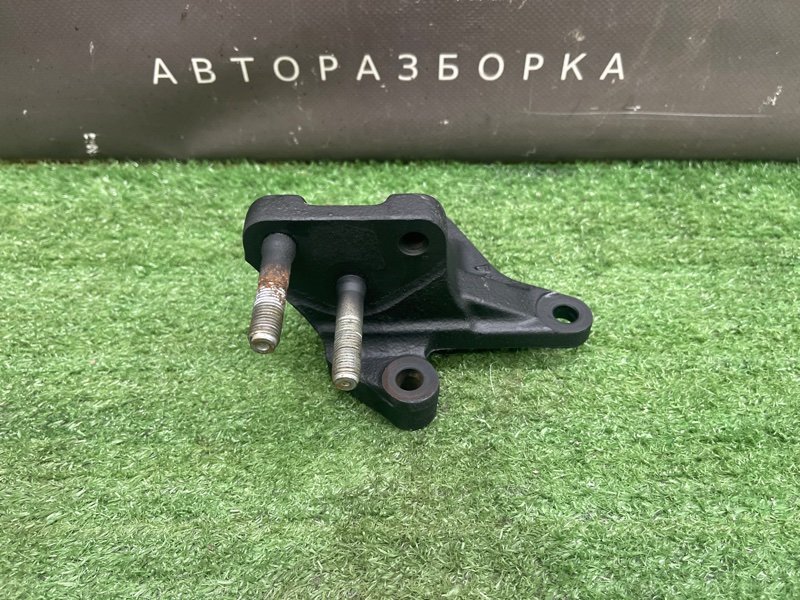 Кронштейн двигателя Kia Ceed 1 2010 ED