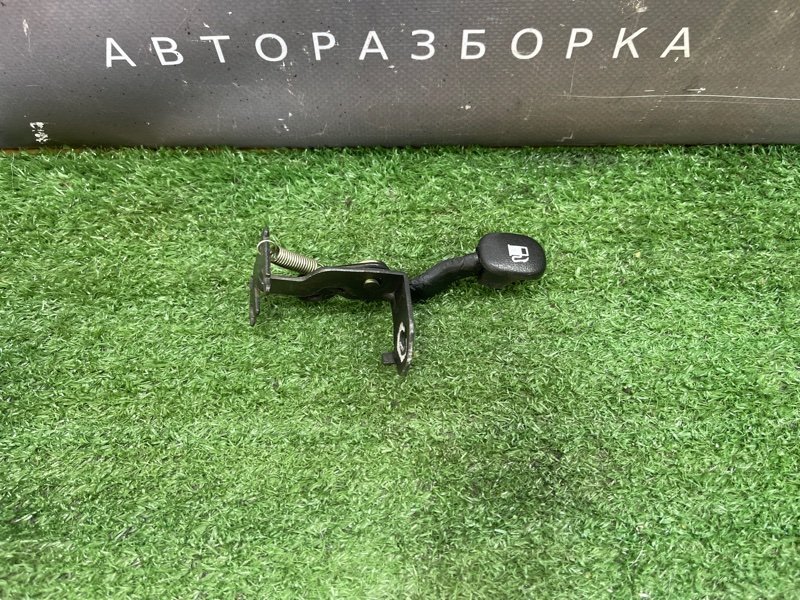 Ручка открывания бензобака Kia Ceed 1 2010 ED