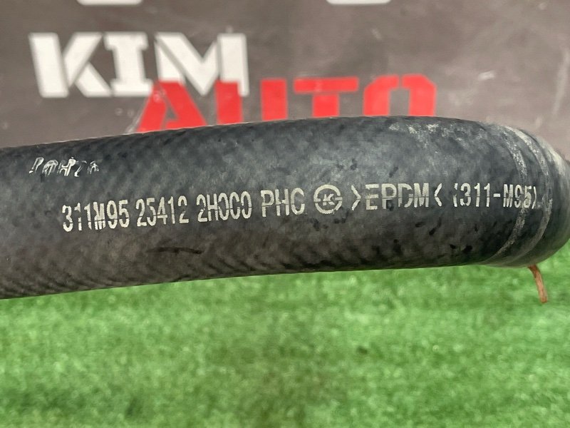 Патрубок радиатора нижний Kia Ceed 1 2010 ED