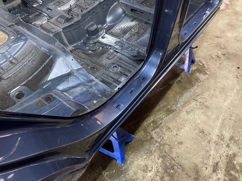 Порог со стойкой Kia Ceed 1 2010 ED