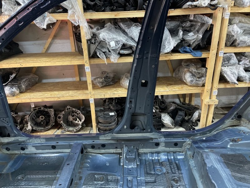 Порог со стойкой Kia Ceed 1 2010 ED