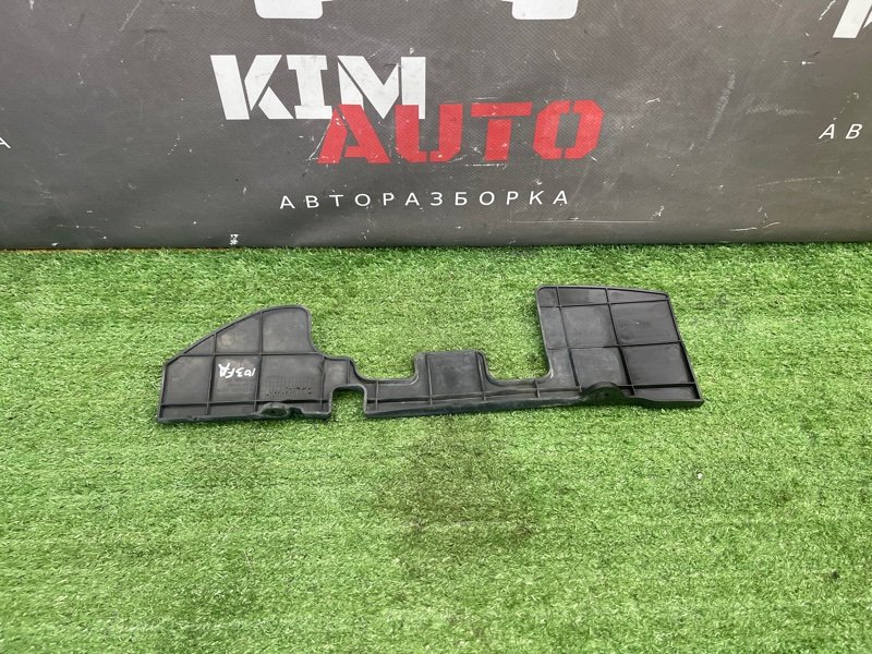 Дефлектор радиатора Kia Ceed 1 2010 ED