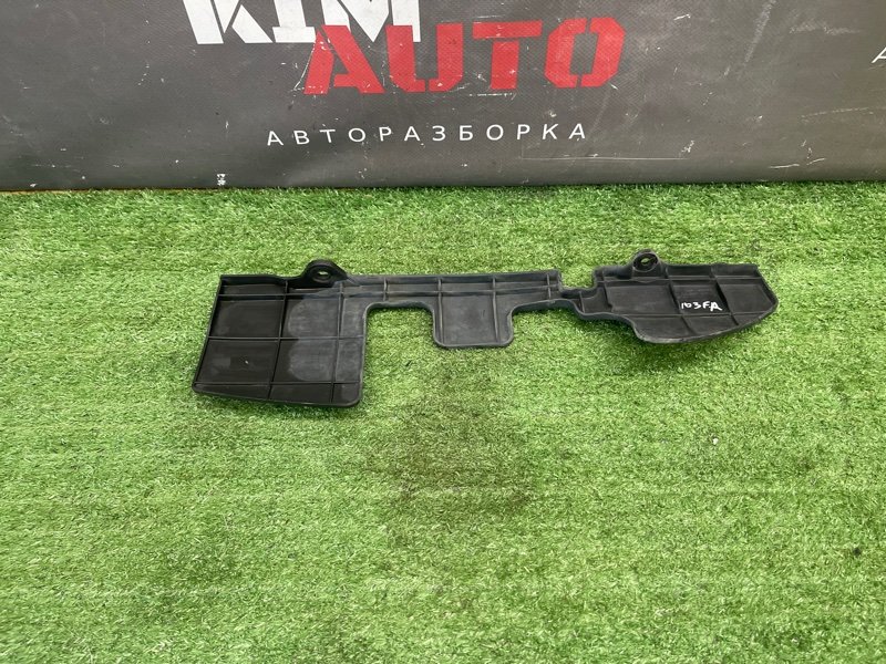 Дефлектор радиатора Kia Ceed 1 2010 ED