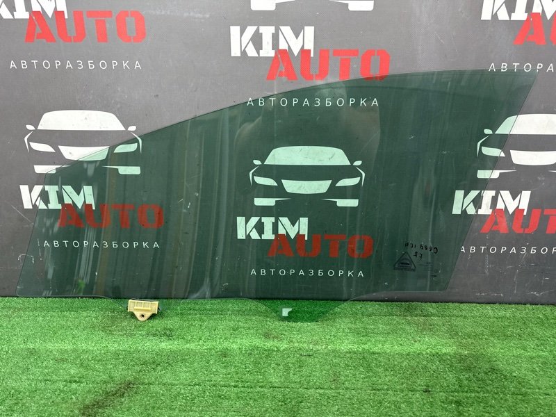 Стекло двери Kia Ceed 2 2012 JD
