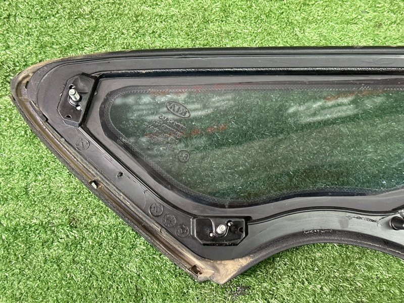 Стекло кузовное Kia Ceed 2 2012 JD