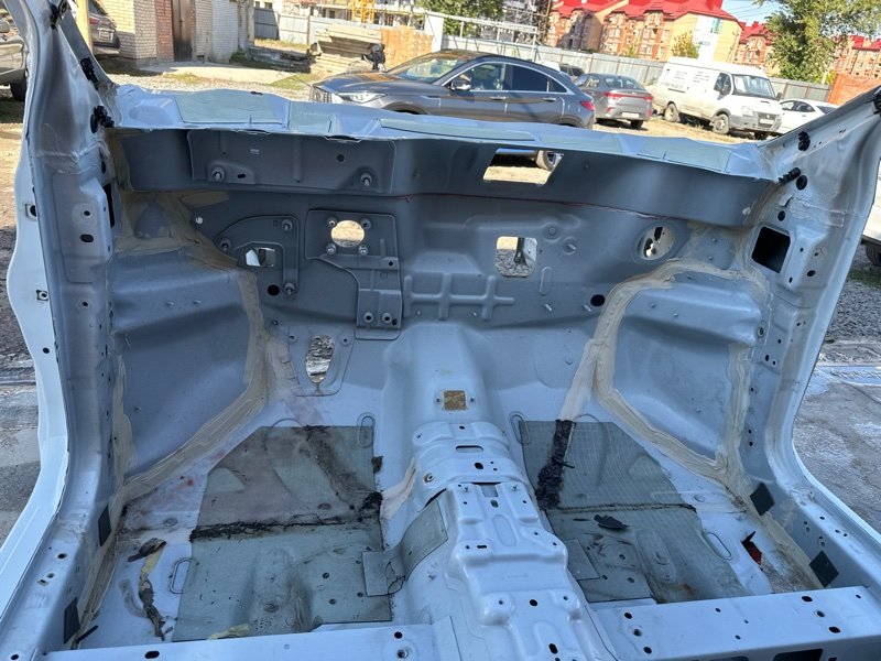 Передняя часть кузова Лонжероны Ford Focus 3 HB 2012 CB8