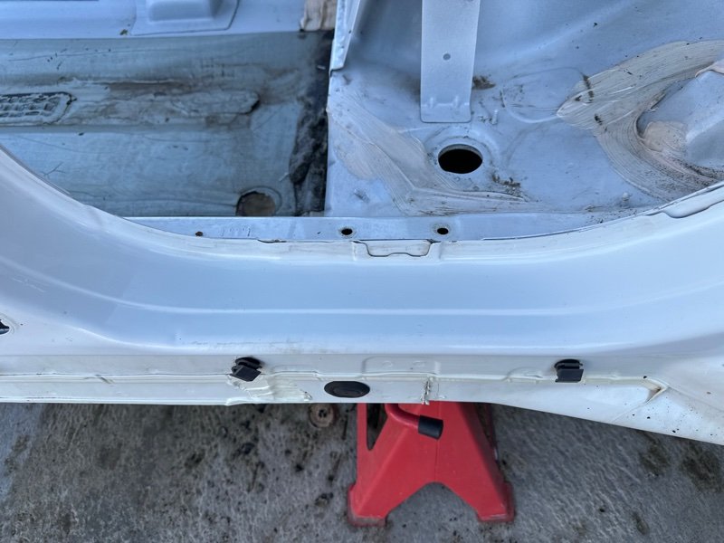 Порог со стойкой Ford Focus 3 HB 2012 CB8