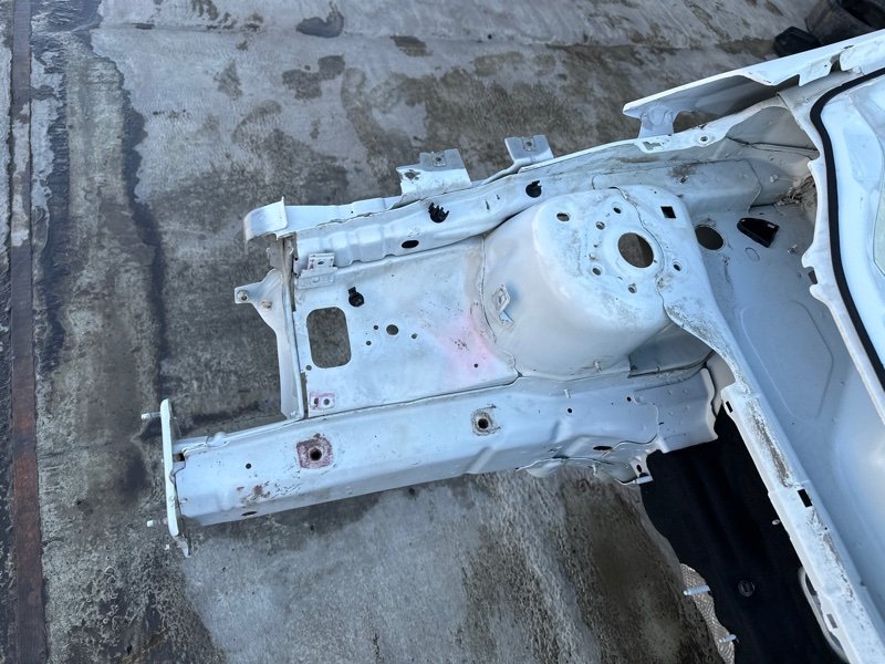 Четверть (лонжерон) Ford Focus 3 HB 2012 CB8