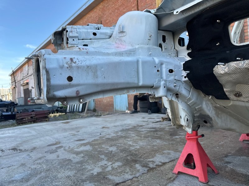 Четверть (лонжерон) Ford Focus 3 HB 2012 CB8