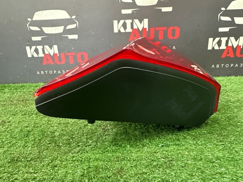 Фонарь в крышку багажника Kia Ceed 2 2012 JD
