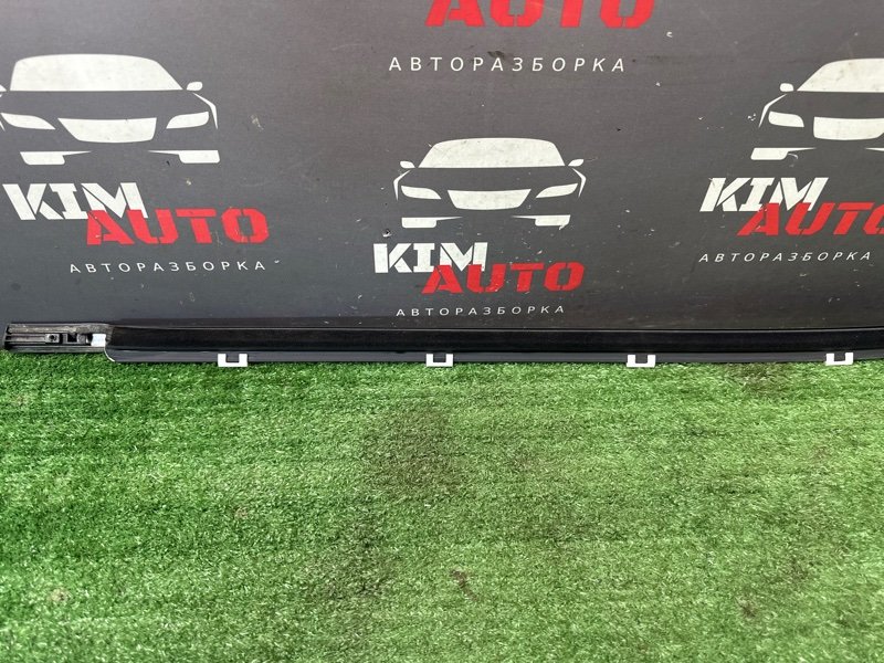 Уплотнитель стекла наружный (Бархотка) Kia Ceed 2 2012 JD