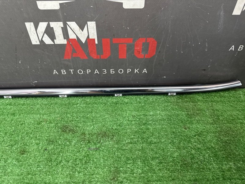 Уплотнитель стекла наружный (Бархотка) Kia Ceed 2 2012 JD