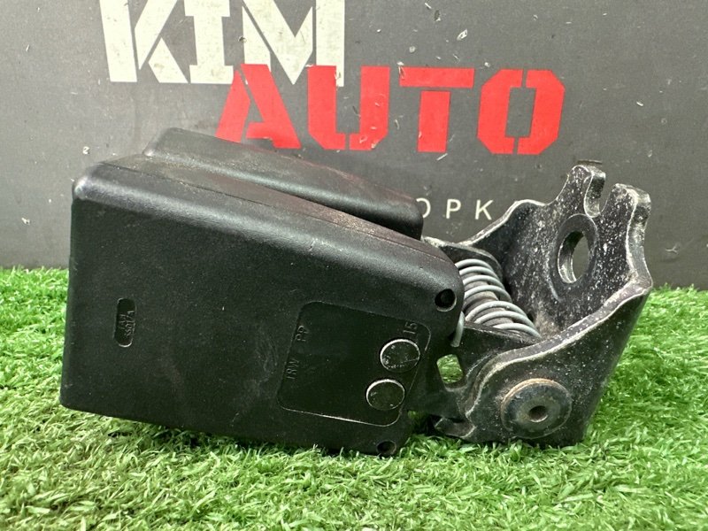 Замок ремня безопасности(двойной) Ford focus 3 2012 CB8