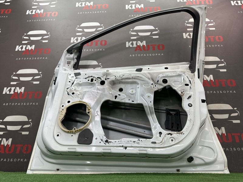 Дверь Ford Focus 3 HB 2012 CB8