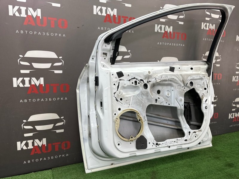Дверь Ford Focus 3 HB 2012 CB8