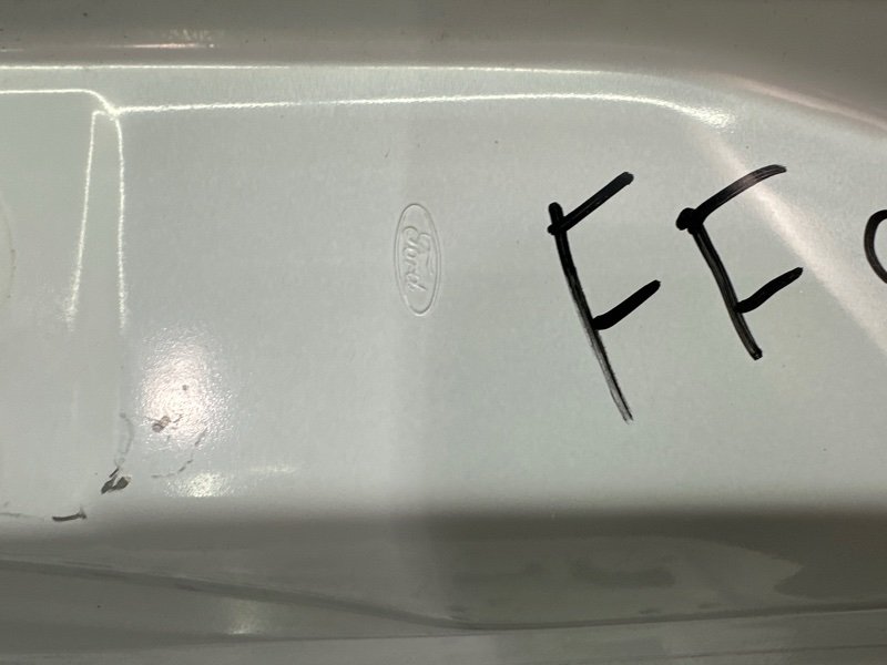 Крышка багажника Ford Focus 3 HB 2012 CB8