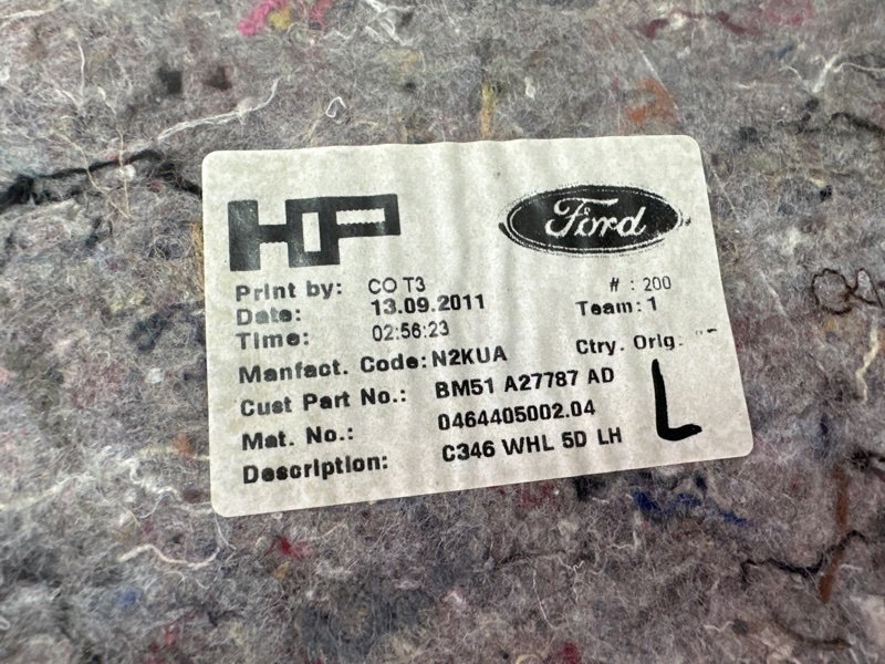 Шумоизоляция багажника Ford Focus 3 HB 2012 CB8