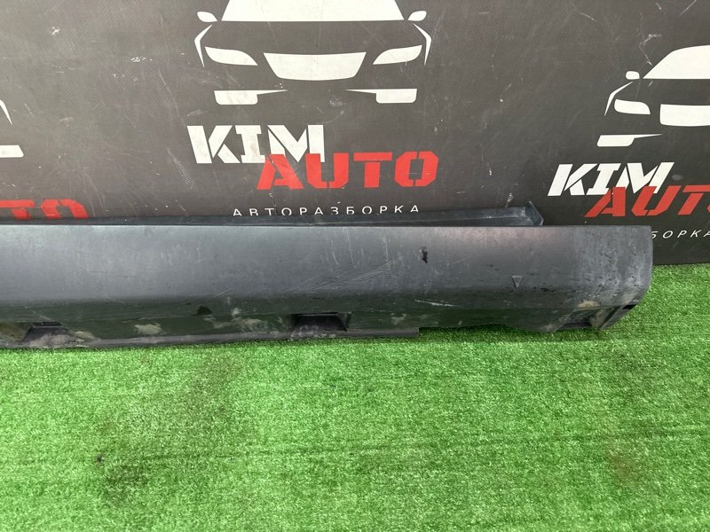 Накладка порога наружная Ford Focus 3 HB 2012 CB8