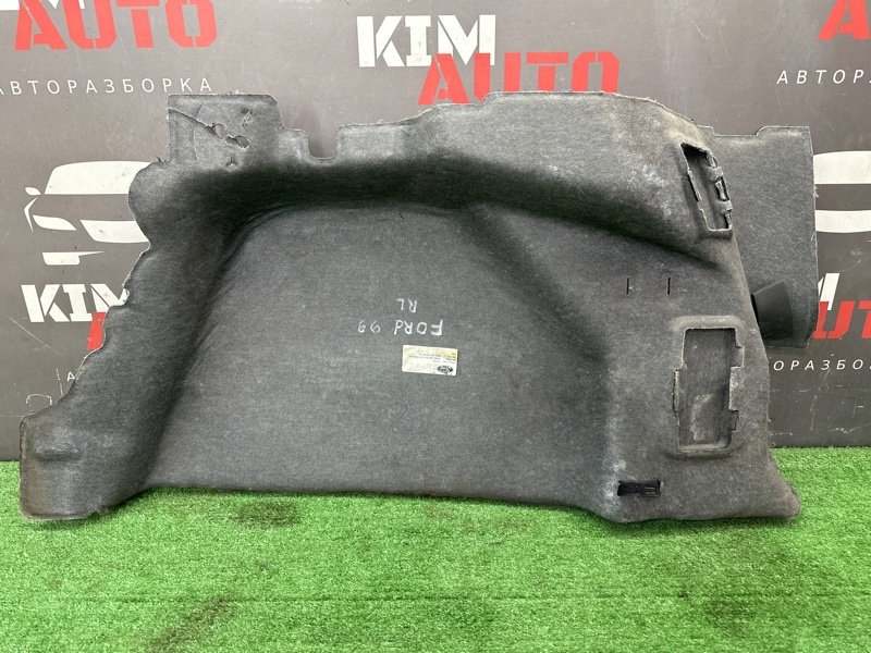 Обшивка багажника Ford Focus 3 HB 2012 CB8