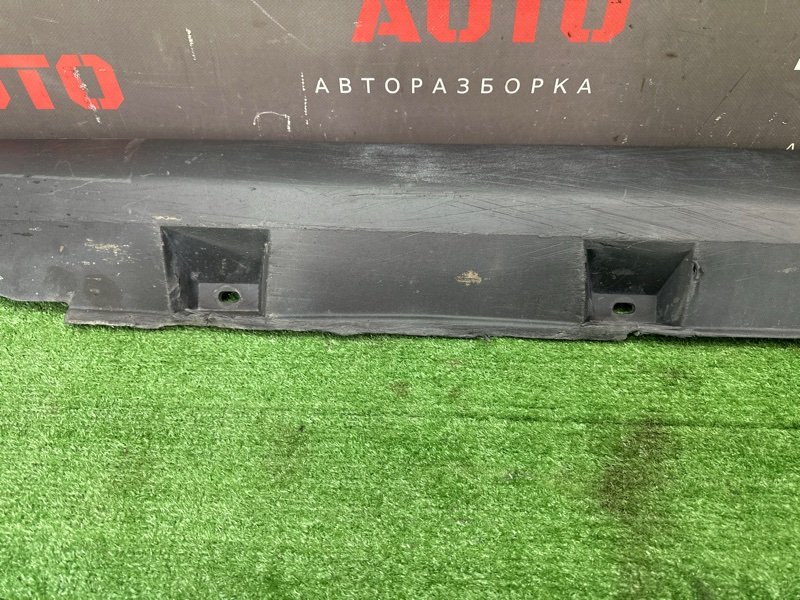 Накладка порога наружная Ford Focus 3 HB 2012 CB8