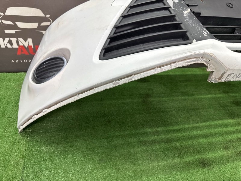 Бампер Ford Focus 3 HB 2012 CB8