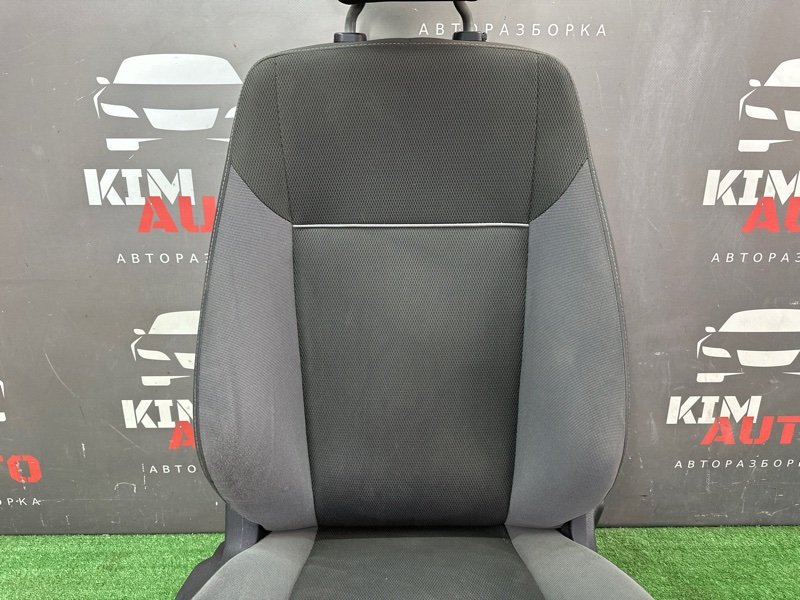 Сиденье переднее Ford Focus 3 HB 2012 CB8