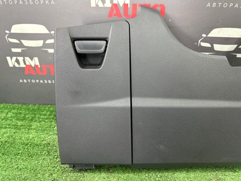 Накладка торпедо Ford Focus 3 HB 2012 CB8