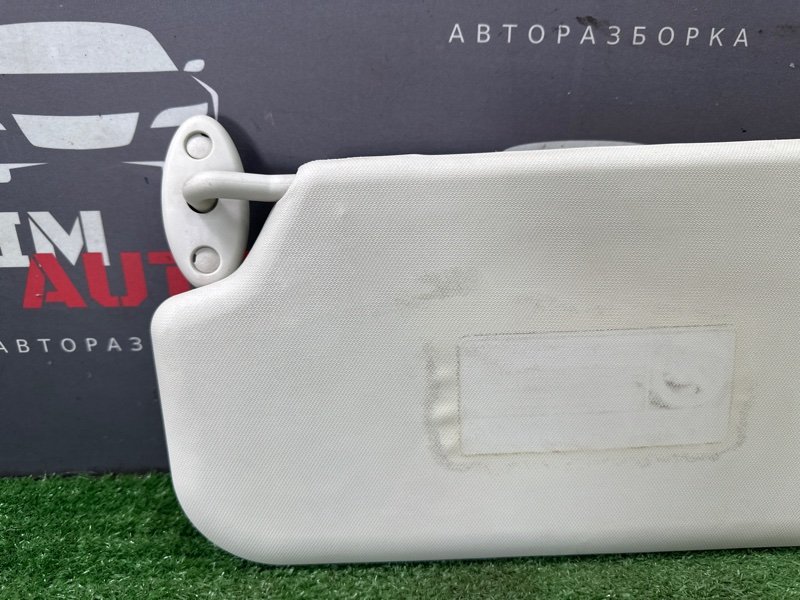 Козырек солнцезащитный Ford Focus 3 HB 2012 CB8