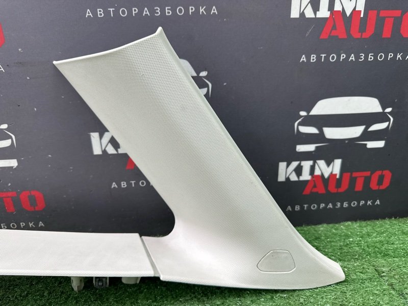 Накладка стойки кузова Ford Focus 3 HB 2012 CB8