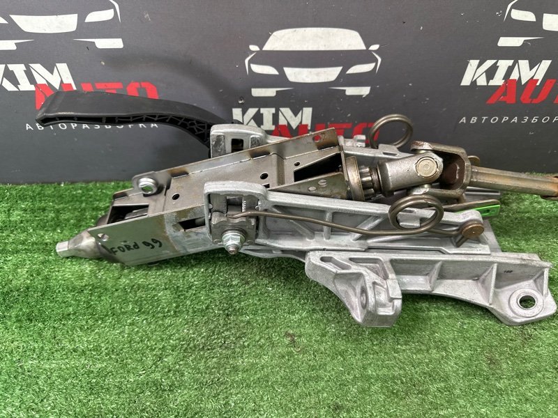 Рулевая колонка с валом Ford Focus 3 HB 2012 CB8