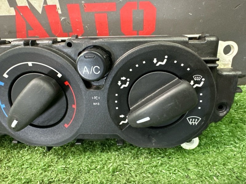 Блок управления отопителем Ford Focus 3 HB 2012 CB8