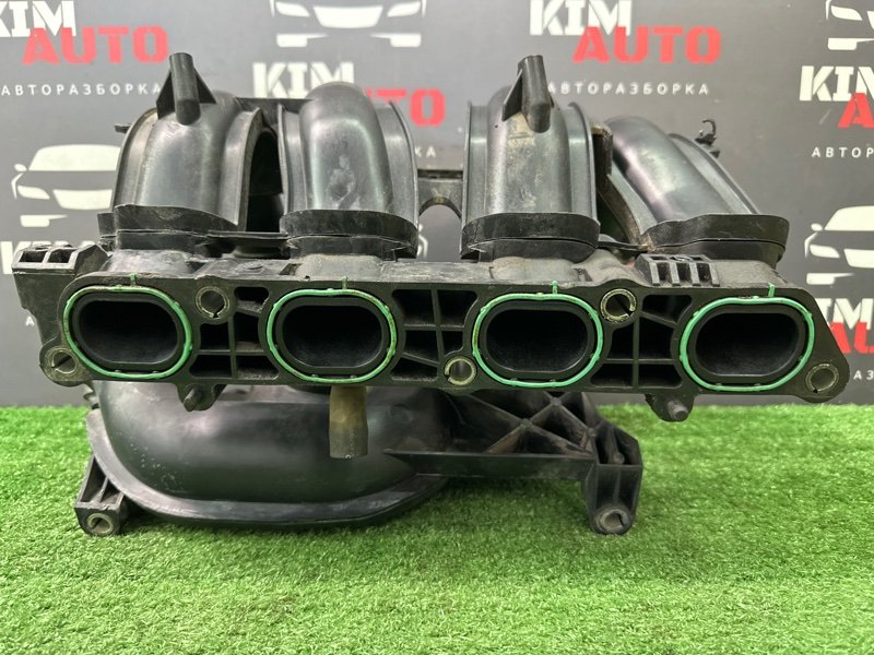 Коллектор впускной Ford Focus 3 HB 2012 CB8