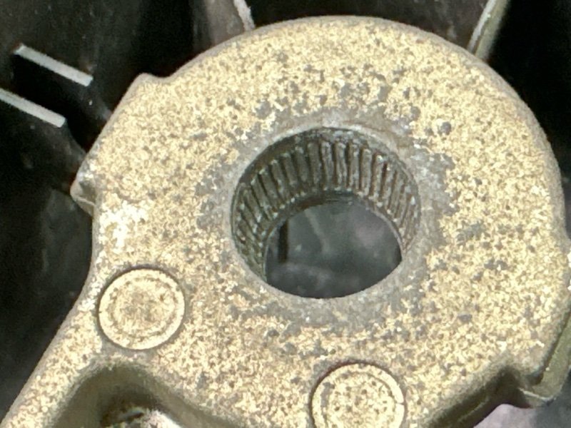 Поводок дворника заднего Ford Focus 3 HB 2012 CB8