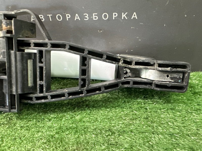 Ручка двери наружная в сборе Ford Focus 3 HB 2012 CB8