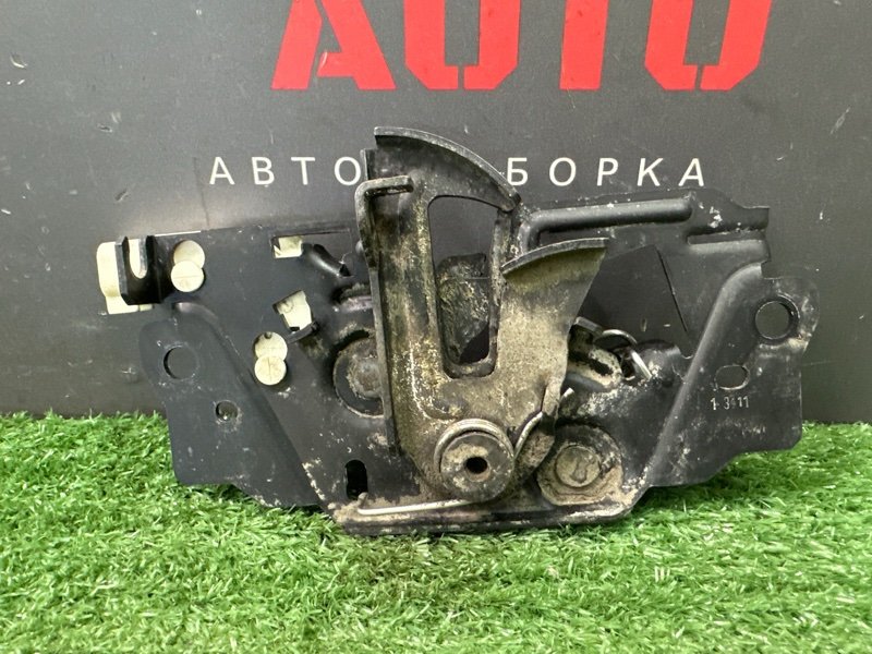 Замок капота Ford Focus 3 HB 2012 CB8