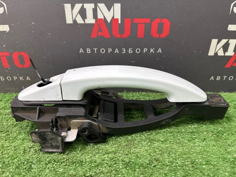 Ручка двери наружная в сборе Ford Focus 3 HB 2012 CB8