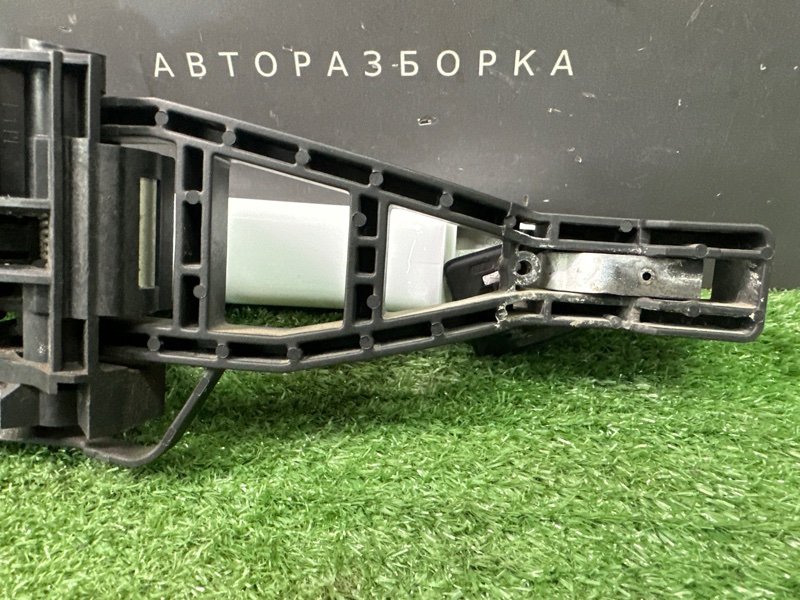 Ручка двери наружная в сборе Ford Focus 3 HB 2012 CB8
