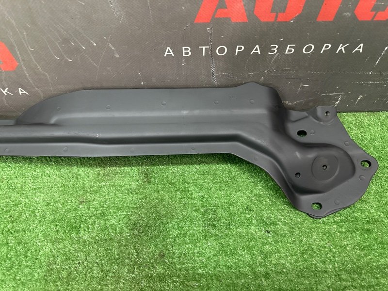 Растяжка/распорка передних стоек Ford Focus 3 HB 2012 CB8