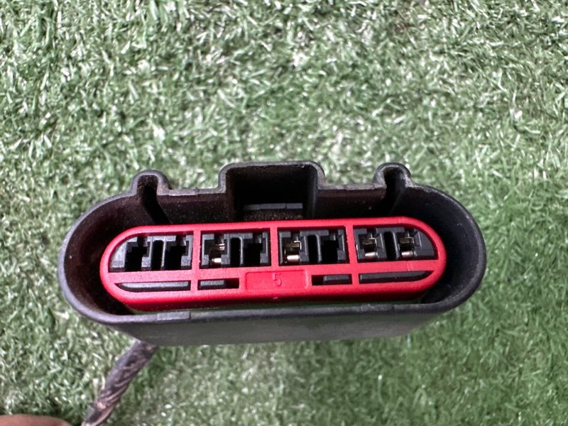 Проводка двери Ford Focus 3 HB 2012 CB8