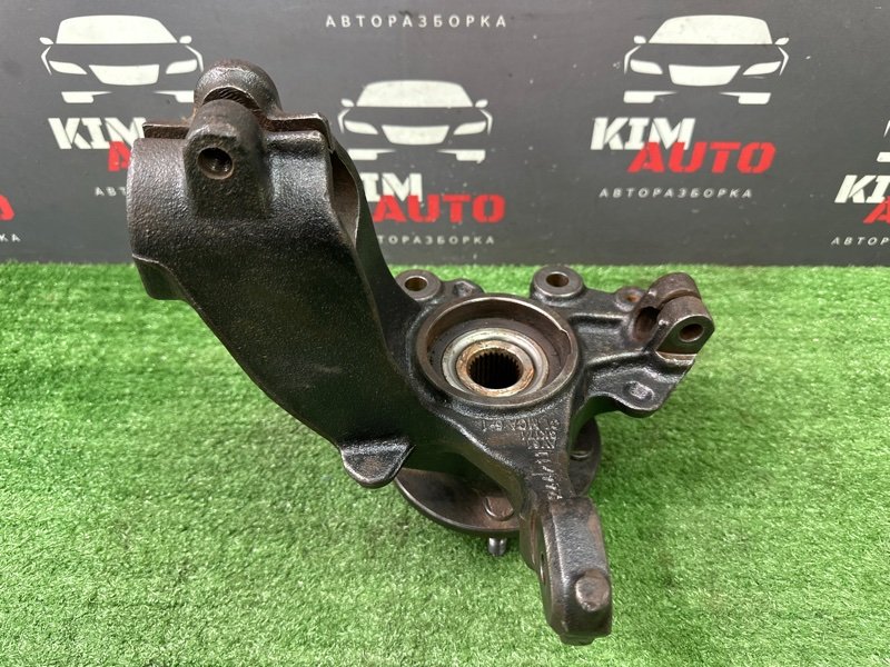 Кулак поворотный Ford Focus 3 HB 2012 CB8