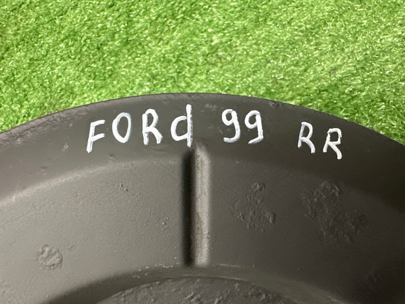 Щитокпыльник тормозного диска Ford Focus 3 HB 2012 CB8